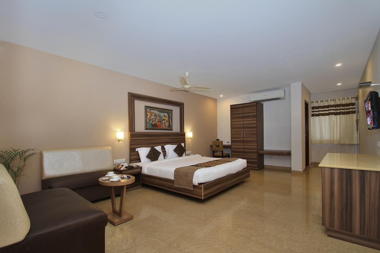 Hotel Octave La Sara Vista Bengalúr Exteriér fotografie